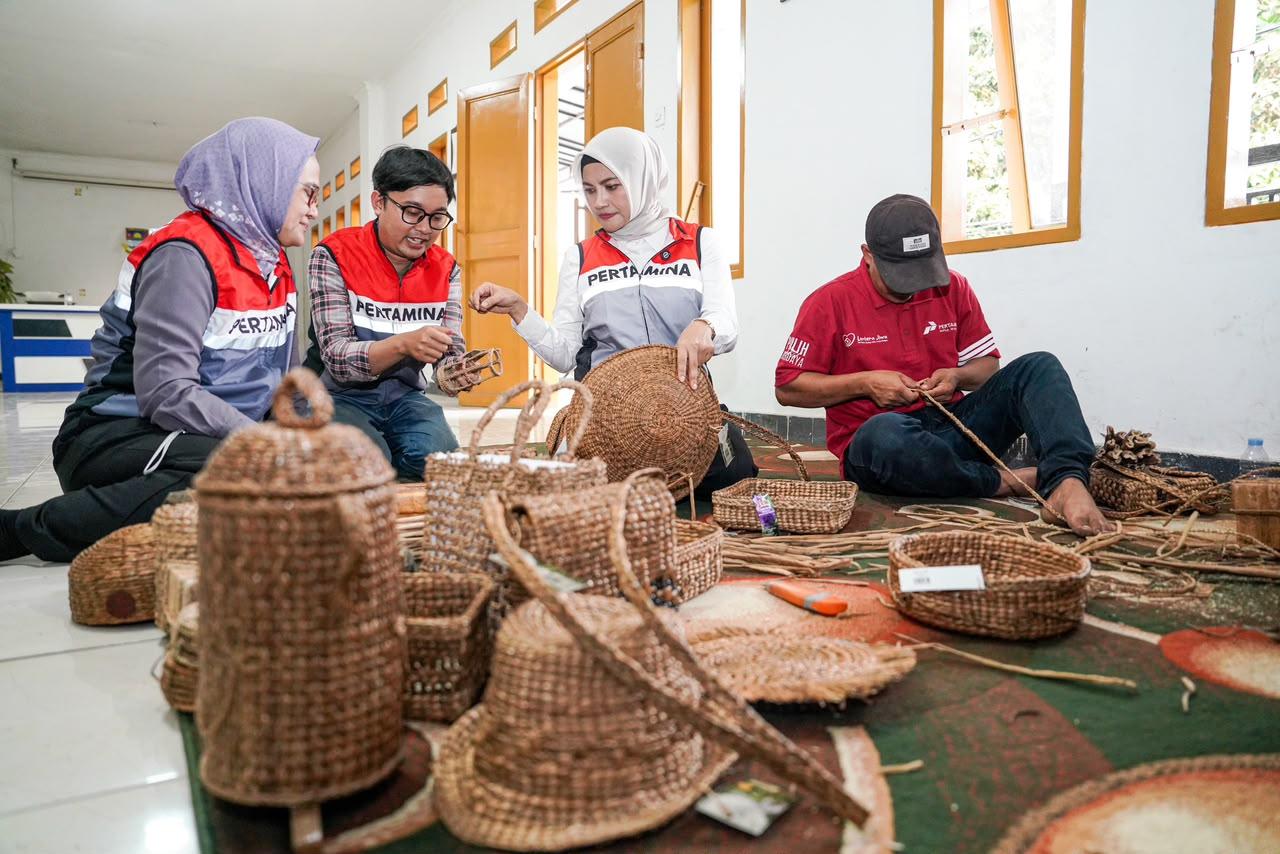 Apresiasi Program Lentera Jiwa, Dewan Komisaris Sambangi Pertamina Regional JBB - Tribunjabar.id