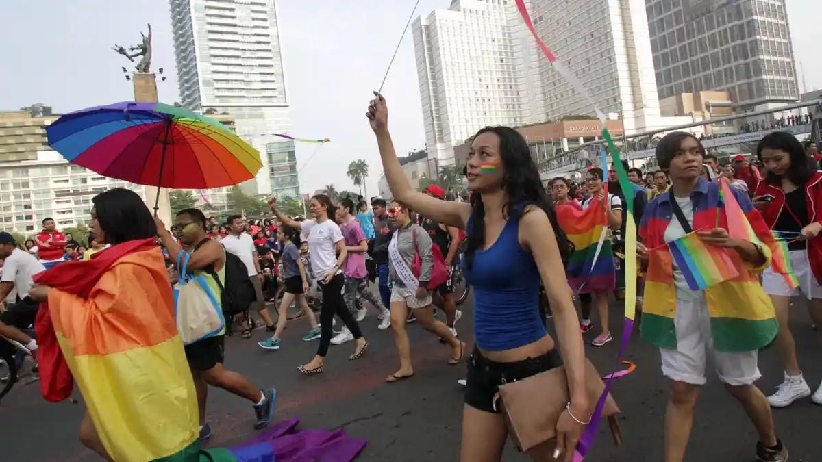 Wagub Nyatakan Perang Terhadap LGBT di Jabar, Minta Warga Ikut Laporkan Aktivitas Menyimpang - Tribunjabar.id
