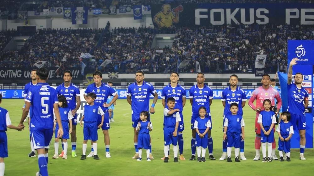 Laga-Persib-di-Stadion-GBLAfefaqsaf.jpg