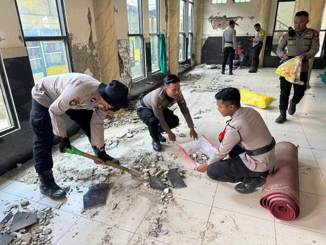 Lakukan-Respon-Cepat-Pasca-Gempa-Bumi-Guncang-Kabupaten-Bandung.jpg