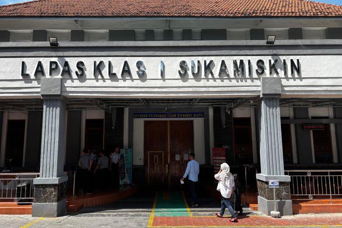 Lembaga-Pemasyarakatan-Sukamiskin-bandung-Sebanyak-288-narapidana-remisi.jpg
