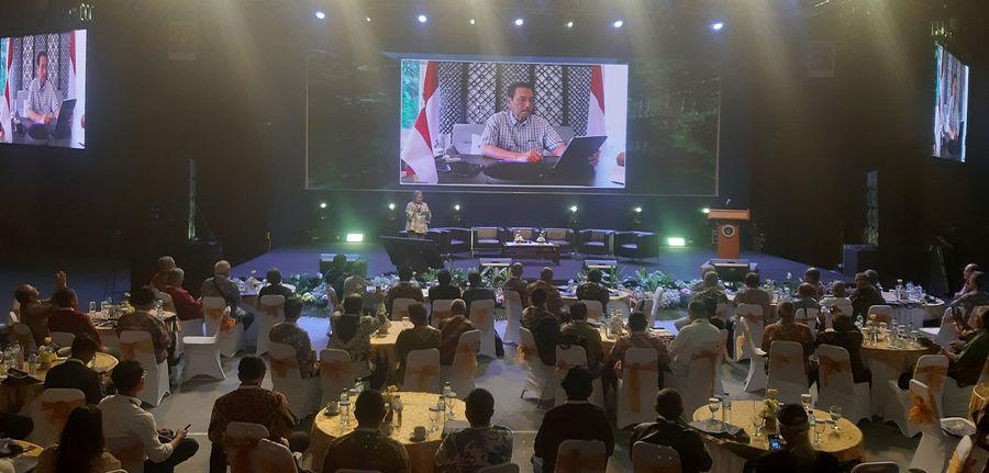 Di IKA Geologi ITB, Menko Luhut Pandjaitan Minta Capres 2024 Adu Gagasan Soal Ekonomi dan Lingkungan