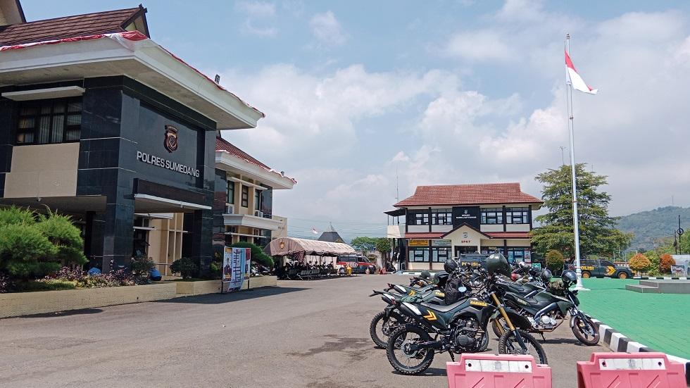 Mapolres-Sumedang-Senin-192025-pukul-1055-WIB.jpg