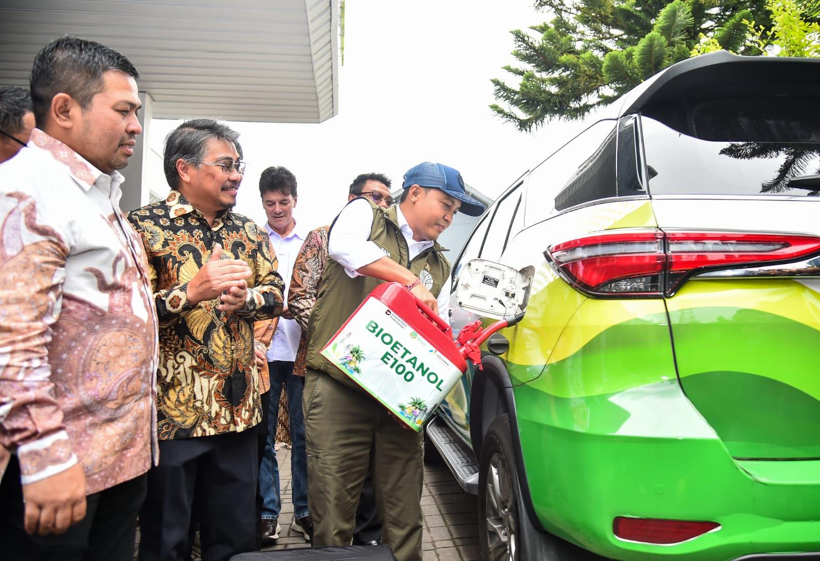 Menhut Raja Resmikan Pilot Bioethanol Aren di Kamojang, Langsung Diuji Coba pada Kendaraan