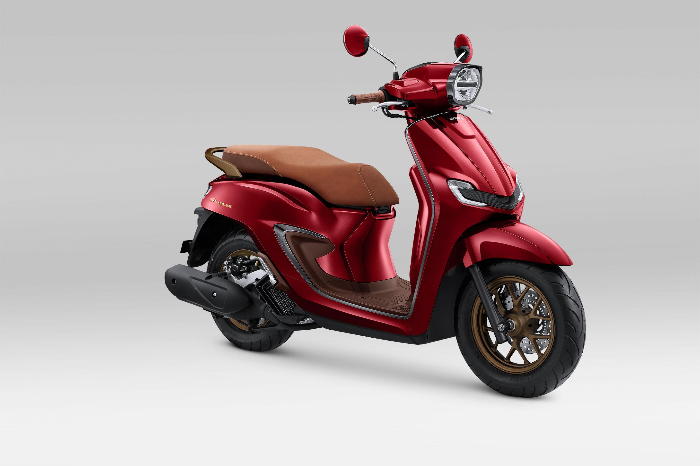 New-Honda-Stylo-160-4.jpg