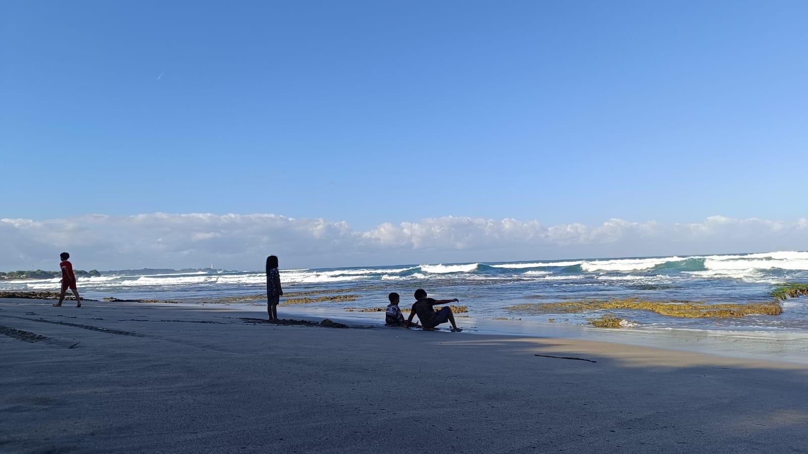 Viral Dugaan Pungli di Pantai Sayang Heulang Garut, Berapa Tarif Resmi dari Disbudpar?