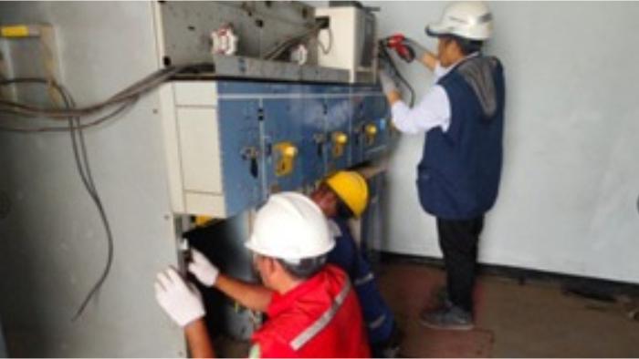 PLN-UP3-Cimahi-berhasil-menuntaskan-penyambungan-baru-untuk-Bank-BJB-Padalarang.jpg
