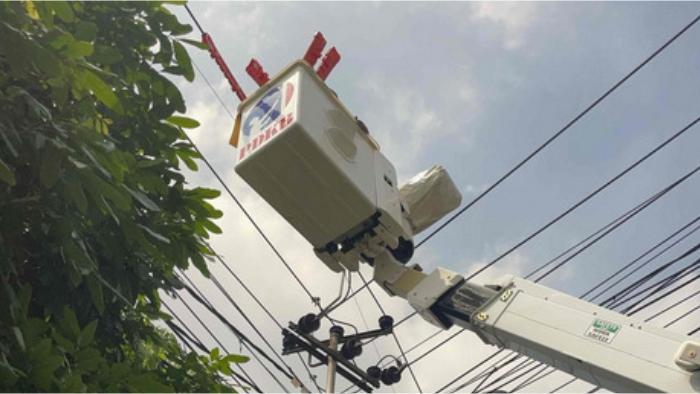 PLN-melaksanakan-pekerjaan-pemeliharaan-kelistrikan-dengan-metode-Pekerjaan.jpg