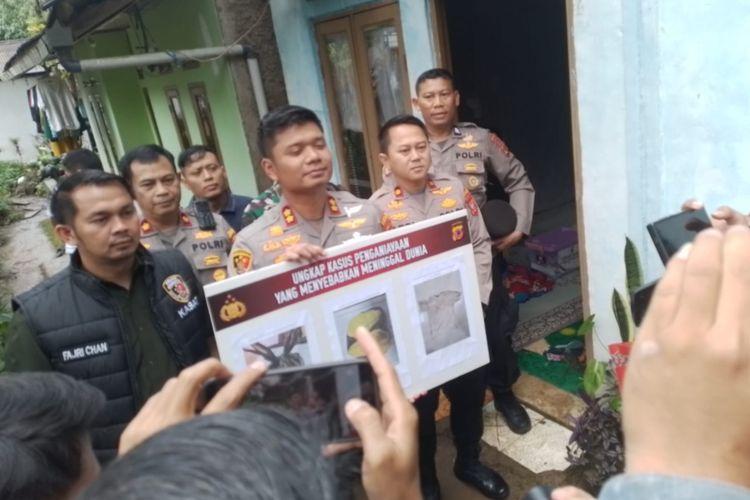 POLRES-CIANJUR-SAMBANGI-KAKEK-MINTA.jpg