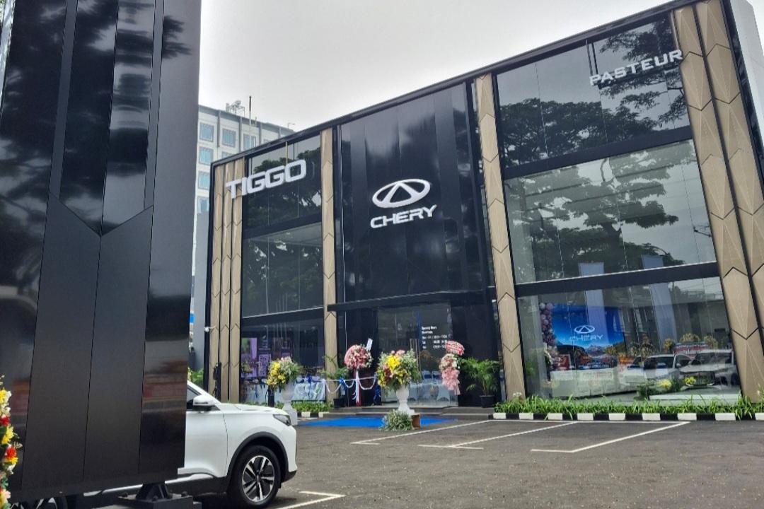 PT-Chery-Sales-Indonesia-CSI-bersama-Andalan-Motors-resmi-memperkuat-jaringan-layanan.jpg