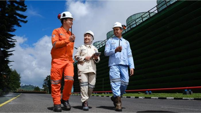 PT-PLN-Persero-siap-menyalurkan-energi-bersih-melalui-layanan-Renewable.jpg