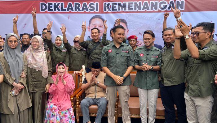 Pasangan-calon-paslon-nomor-urut-2-Mohammad-Wahyu-Ferdian-Ramzi-Geys-Thebe-cianjur.jpg
