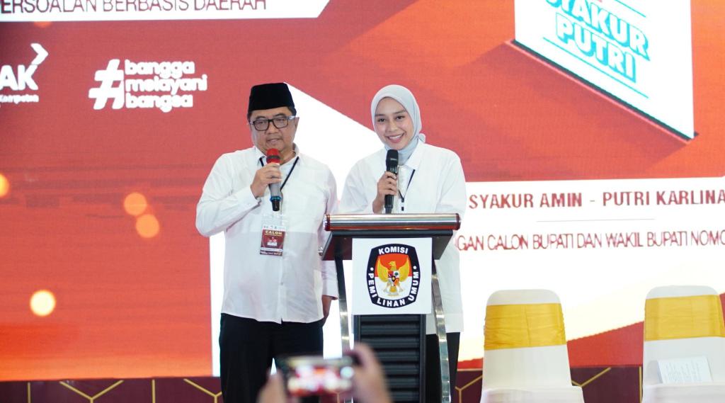 Paslon-Abdusy-Syakur-Amin-Putri-Karlina-debat-perdana.jpg