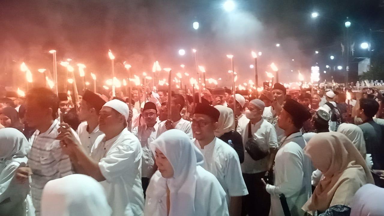 Pawai-obor-sambut-tahun-Baru-Islam-di-Alun-alun-Subang-2111.jpg