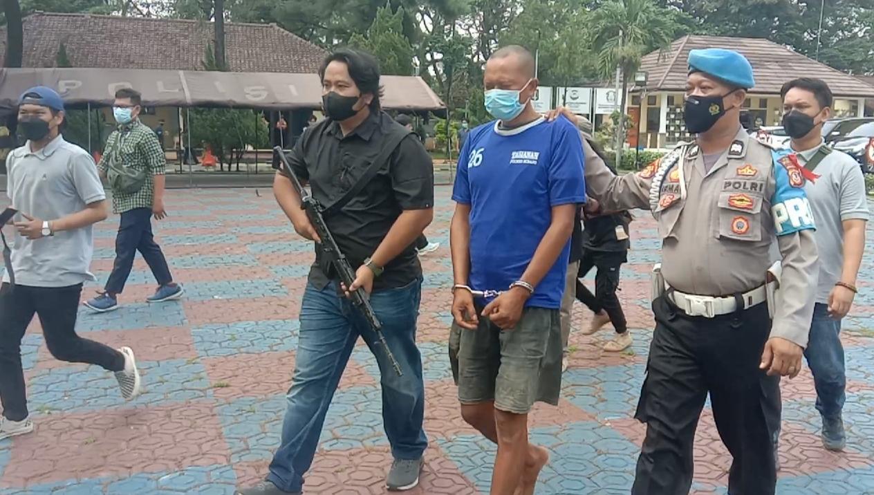 PELAKU Perampasan Nyawa di Subang Ditangkap, Tak Berkutik Saat Digiring, AKBP Sumarni Tunjukan Bukti