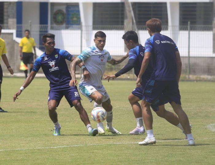 Jadwal Liga 1 2023/2024 Pekan Ke-16: Ada Dua Big Match, Termasuk Borneo FC vs Persib Bandung