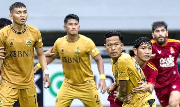 Pemain-pemain-Bhayangkara-FC-saat-berhadapan-dengan-Persijap-Jepara.jpg