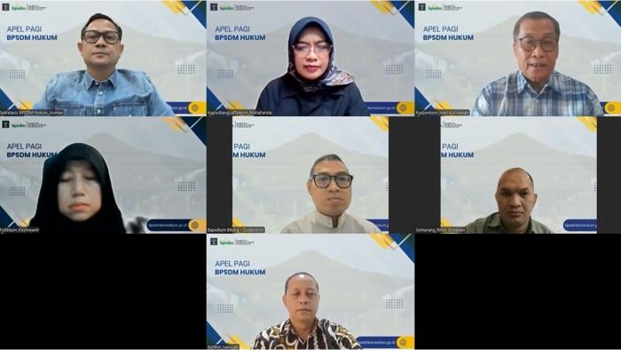 Pembina-Apel-Pagi-Virtual-BPSDM-Hukum-Iwan-Kurniawan-Asesor-SDM-Aparatur-Ahli-Utama.jpg