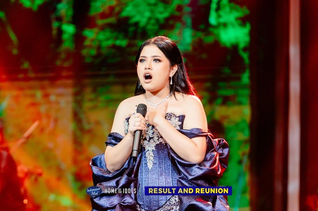 Pemenang-Indonesian-Idol-2025-Shabrina-Leanor-membawakan-lagu.jpg