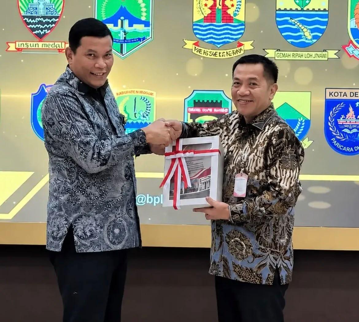 Pemerintah-Kabupaten-Karawang-kembali-meraih-opini-Wajar.jpg