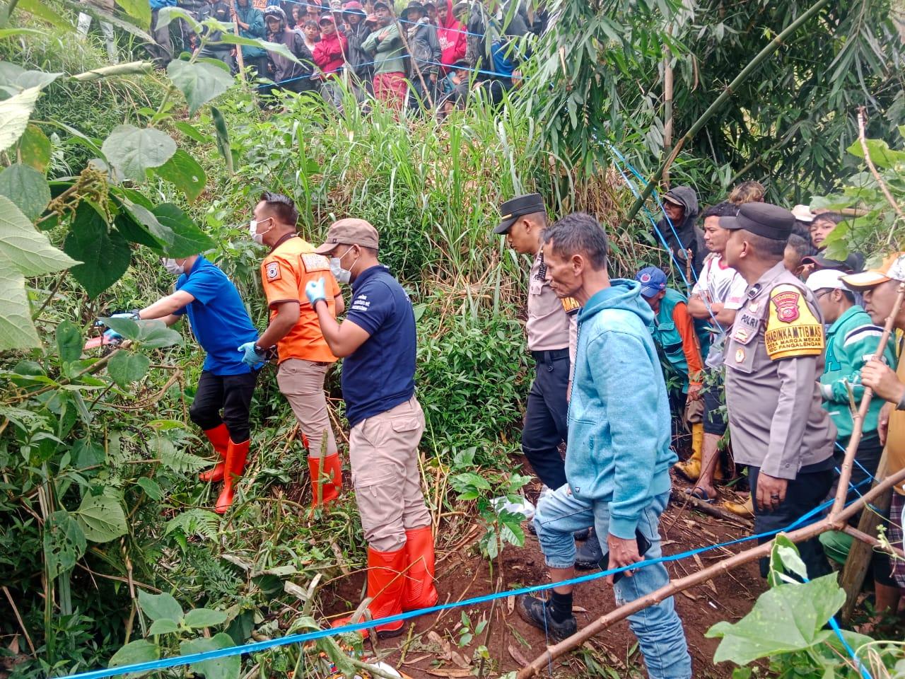 Penemuan-jenazah-laki-laki-tanpa-busana-di-Pangalengan-Bandung.jpg