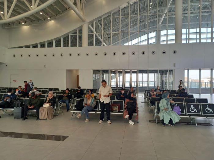 30 Penumpang Ketinggalan Kereta Cepat Whoosh dari Bandung Gara-gara KA Feeder Mengalami Gangguan