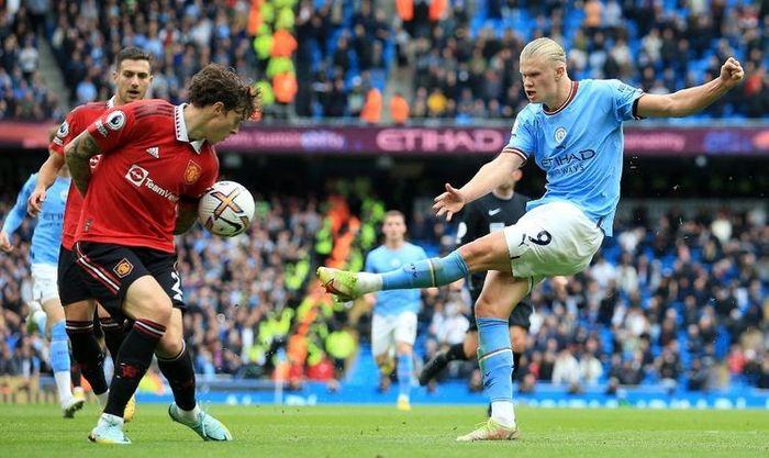 Penyerang-Manchester-City-Erling-Haaland-melepas.jpg