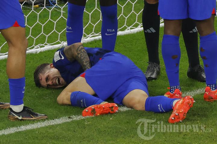 jabar/Penyerang-Timnas-AS-Christian-Pulisic-tergeletak.jpg