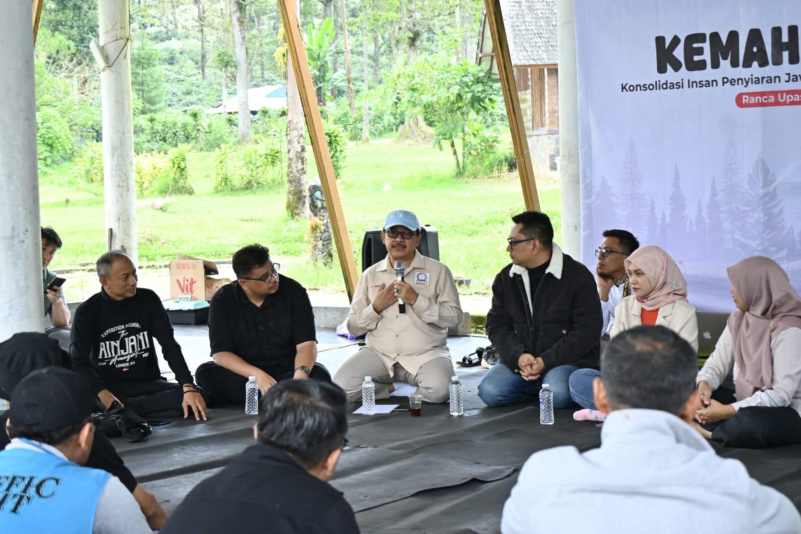 Peringatan-Hari-Penyiaran-Nasional-ke-93-yang.jpg