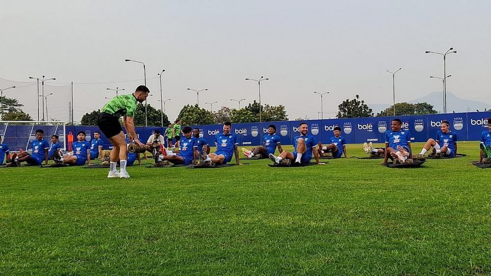 Daftar 21 Pemain Persib yang Hadiri Latihan Perdana di GBLA Bandung, Pemain Anyar Ikut Gabung - Tribunjabar.id