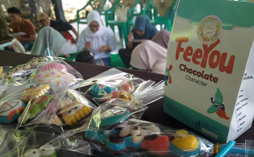 Manisnya Peluang Usaha dari Desa Cibukamanah Purwakarta: Coklat Karakter Jadi Andalan Lulusan PKBM
