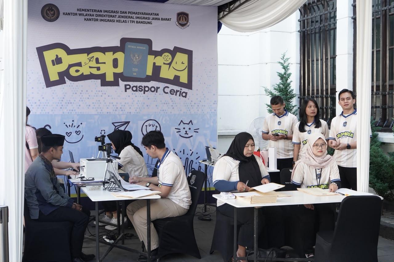 Imigrasi Bandung Hadirkan Paspor Ceria di Asia Afrika 2026, Layani 39 Pemohon Paspor - Tribunjabar.id