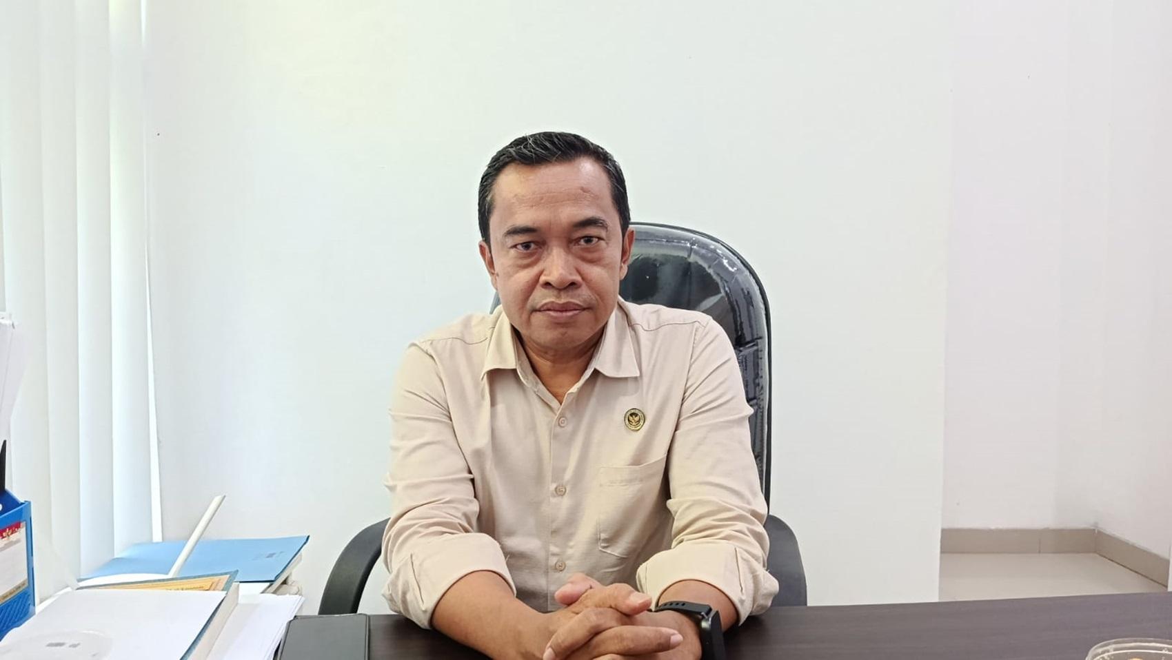 Plt-Kepala-Kantor-Kemenhaj-Cirebon-2.jpg