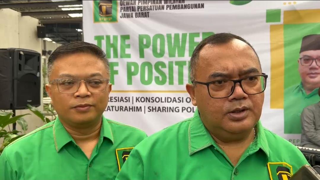 Plt-ketua-DPW-PPP-Jabar-Pepep-Saepul-Hidayat-saat-diwawancarai.jpg