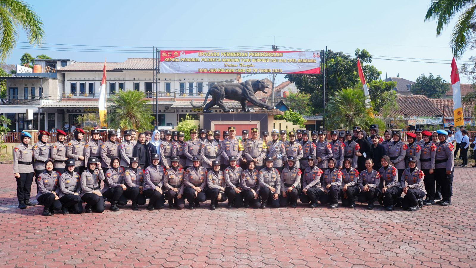 Polresta-Bandung-Peringati-Hari-Jadi-Polwan-ke-76-Srikandi-Siap-Giring-Indonesia-Menuju-Era-Emas.jpg
