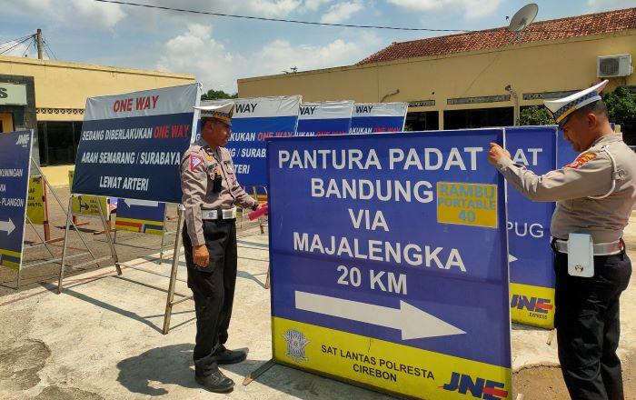 Polresta-Cirebon-melalui-Satlantas-nya-telah-mempersiapkan-sarana-dan-prasarana.jpg