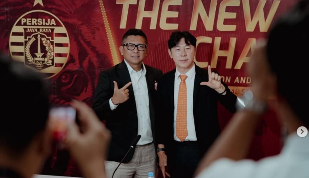 Presiden-Persija-Mohamad-Panca-bersama-Shin-Tae-yong.jpg