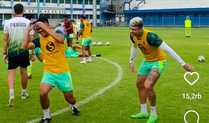 Bek Persib Bandung Nick Kuipers Dihajar Rachmat Irianto, Tumbang, Langsung Keluarkan 'Kapak'