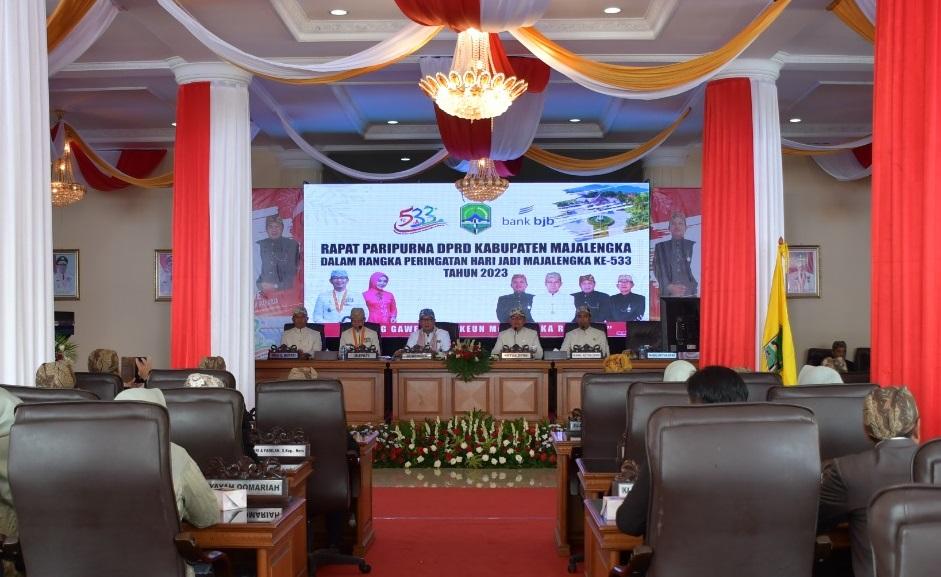 Rapat-Paripurna-Hari-Jadi-ke-533-Kabupaten-Majalengka-digelar-di-Gedung-Pendopo.jpg