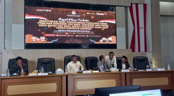 Rapat-pleno-terbuka-rekapitulasi-KPU-Kabupaten-SUkabumi.jpg