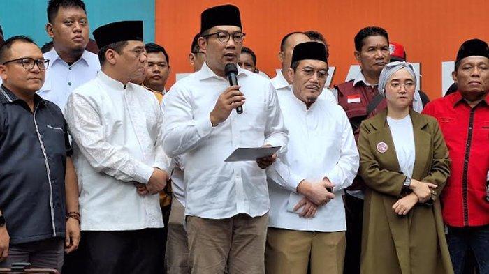 Ridwan-Kamil-Suswono-mengucapkan-selamat-kepada-Pramono-Anung-Rano-Karno.jpg