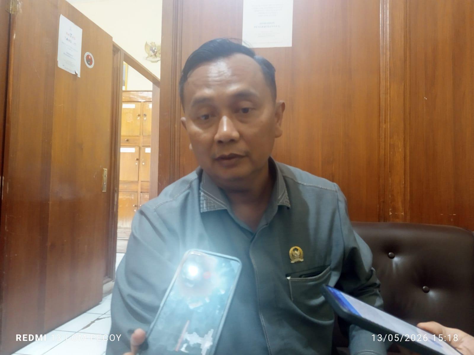 Kuningan Sedang Sulit, Rencana Borong iPhone Rp232 Juta Dinilai Lukai Perasaan Masyarakat