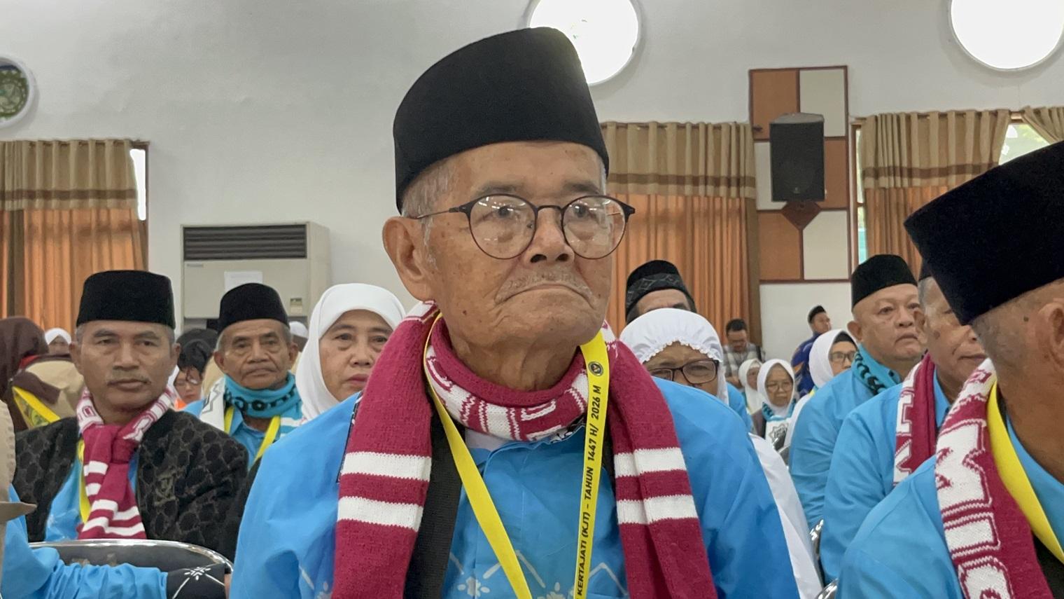 Perjuangan Rusdi Asal Ciamis, Buruh Tani 96 Tahun, 12 Tahun Mengantre, Kini Berangkat ke Tanah Suci