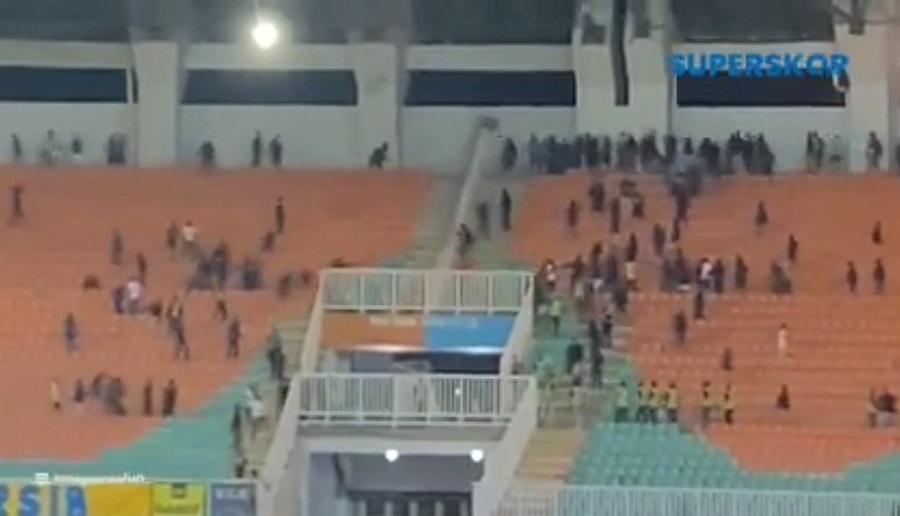 Ricuh Antarsuporter Persib Bandung vs Persis Solo, Begini Tanggapan Wakil Ketua Umum PSSI