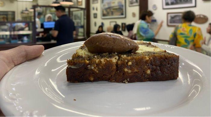 Tji Laki 9 Hadirkan Bolu Pisang Nostalgia dengan Sentuhan Modern , Jadi Incaran Wisatawan