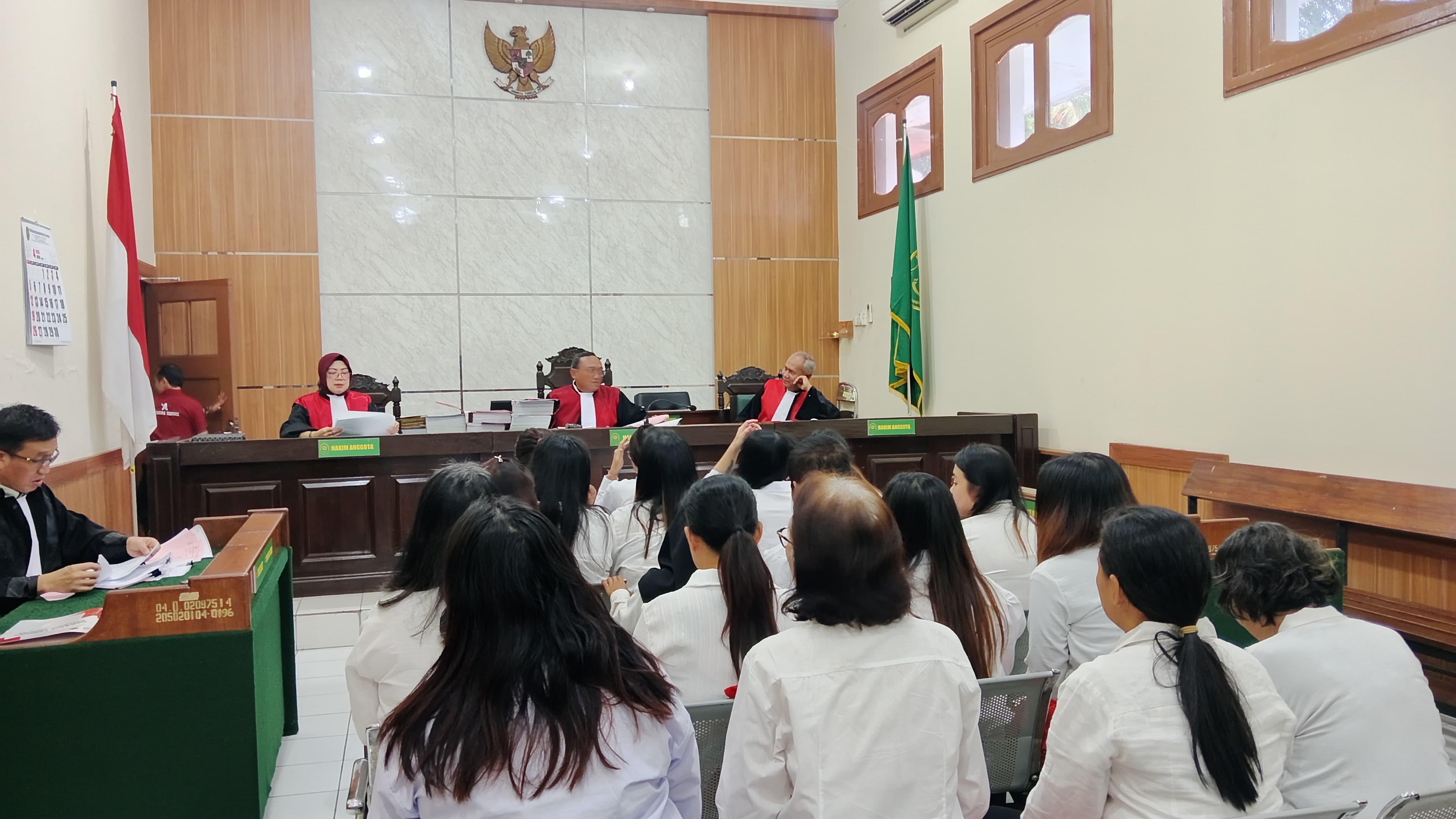 Sidang Sindikat Jual Beli Bayi PN Bandung: 19 Terdakwa Dihadirkan, Ada yang Bawa Bayi