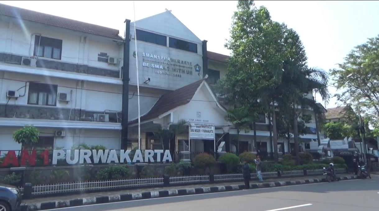 SMAN-1-Purwakarta-resmi-ditunjuk-sebagai-Sekolah-Maung.jpg