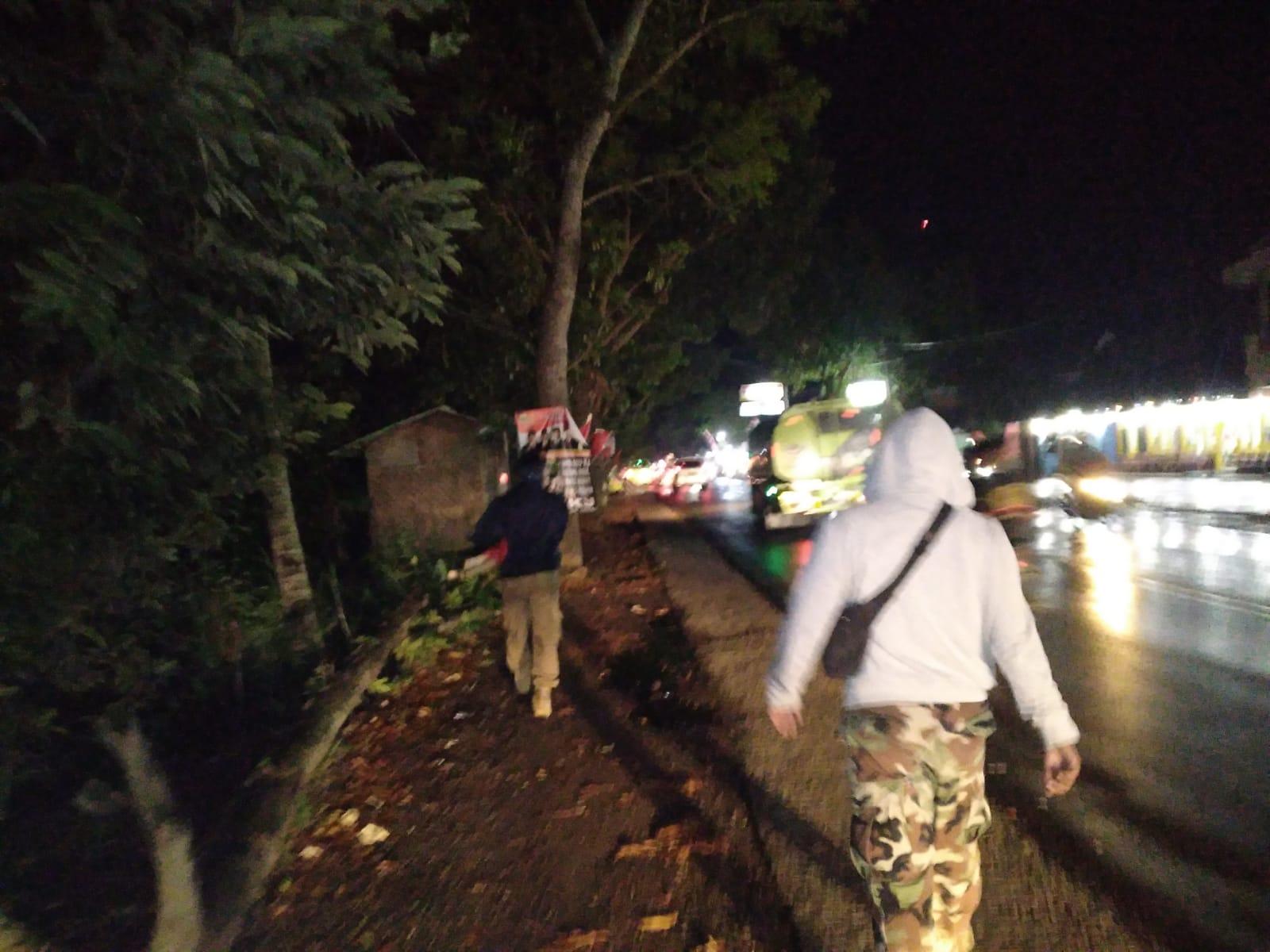 Satpool-PP-Cianjur-Cabut-Bendera-Parpol.jpg