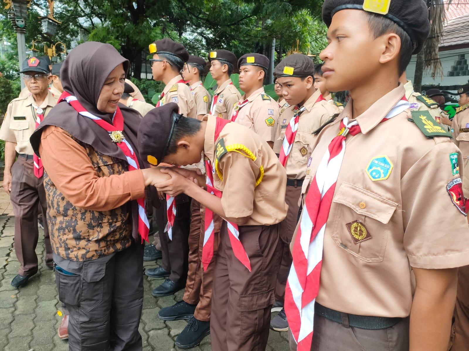 Pramuka Turun ke Jalan, 170 Penegak Bantu Pengamanan Nataru di Purwakarta