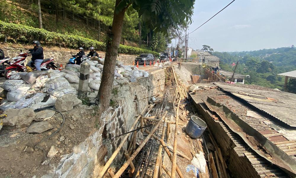 Perbaikan Tebing Longsor di Dago Bengkok Bandung Ditargetkan Rampung 10 Hari Lagi - Tribunjabar.id